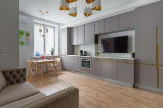 Апартаменты SO Central apt in Minsk near Gorky Park Минск Апартаменты Делюкс-2